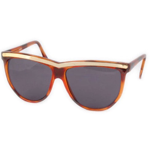 cat-eye sunglasses