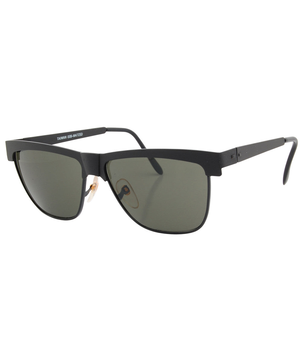 span black sunglasses